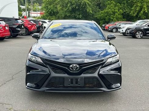 Used 2024 Toyota Camry SE AWD/4WD image 2