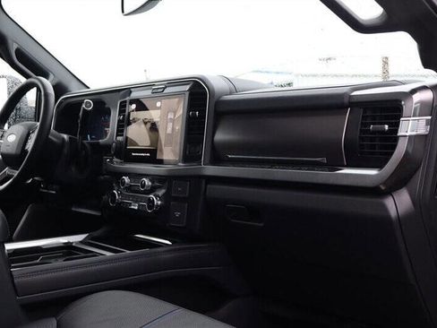 Used 2026 Ford F450 Platinum w/ FX4 Off-Road Package image 29