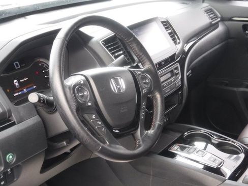 Used 2023 Honda Ridgeline Black Edition image 20