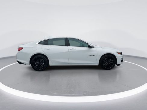 Used 2024 Chevrolet Malibu LT w/ Sport Edition FWD image 9