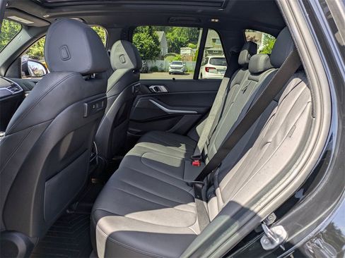 Used 2022 BMW X5 xDrive45e w/ Executive Package image 29