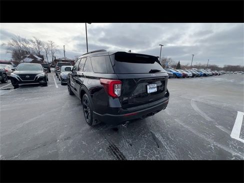 Used 2023 Ford Explorer ST-Line w/ Class IV Trailer Tow Package image 6