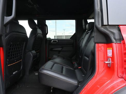 Used 2024 Ford Bronco Badlands AWD/4WD image 19