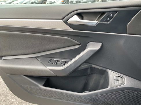 Used 2021 Volkswagen Jetta S image 16