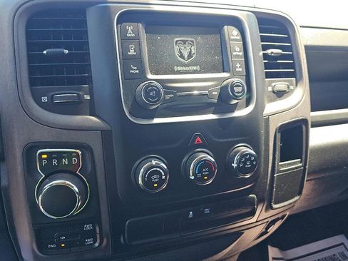 Used 2018 RAM 1500 Express w/ Black Ram 1500 Express Group AWD/4WD image 3