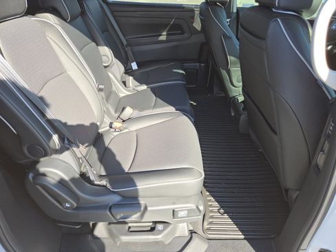 New 2026 Honda Odyssey Elite image 23