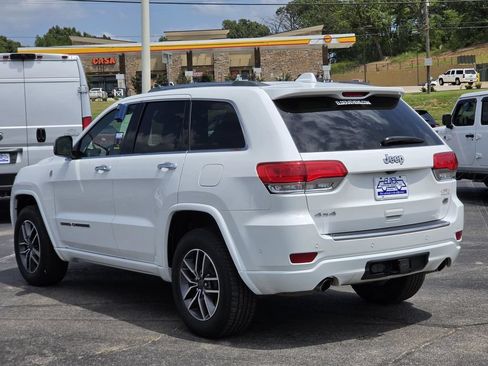 Used 2019 Jeep Grand Cherokee Overland AWD/4WD image 4