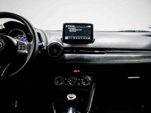 Certified 2018 Toyota Yaris iA image 14