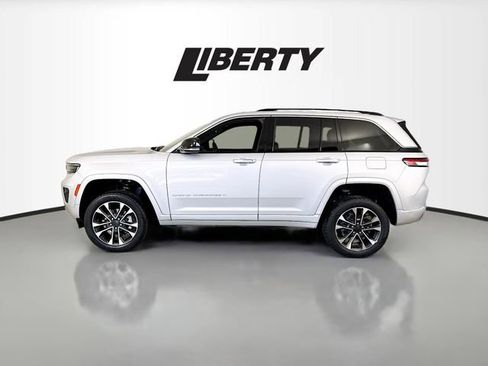 Used 2022 Jeep Grand Cherokee Overland image 4
