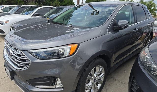 Used 2022 Ford Edge Titanium AWD/4WD image 1