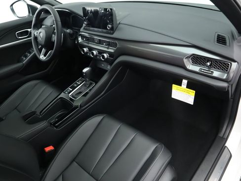 Certified 2025 Acura Integra A-Spec image 17