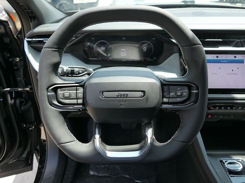 New 2026 Jeep Cherokee Limited AWD/4WD image 14