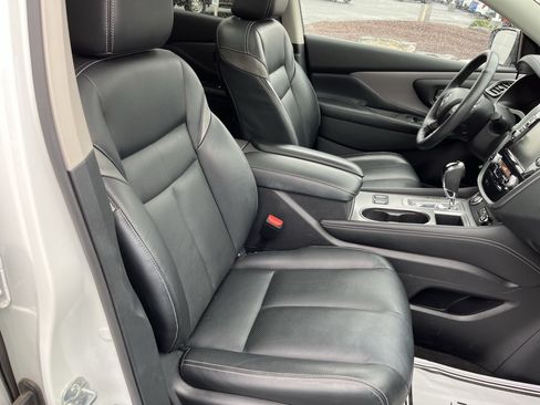 Used 2023 Nissan Murano SL w/ SL Moonroof Package AWD/4WD image 3