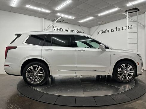 Used 2021 Cadillac XT6 Premium Luxury AWD/4WD image 8