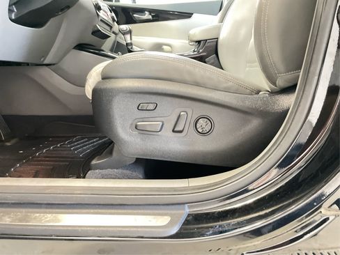 Used 2020 Kia Sorento SX image 23