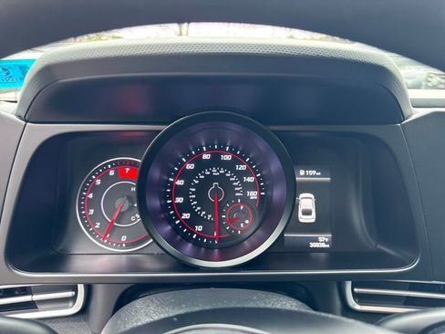 Certified 2022 Hyundai Elantra SEL w/ Preferred Accessory Package FWD image 7