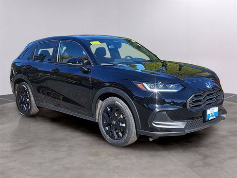 Certified 2024 Honda HR-V Sport image 3