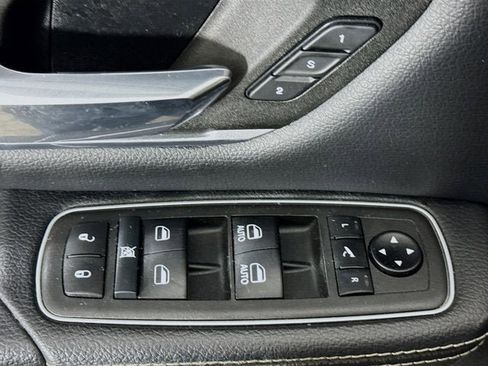 Used 2021 RAM 1500 Laramie image 17