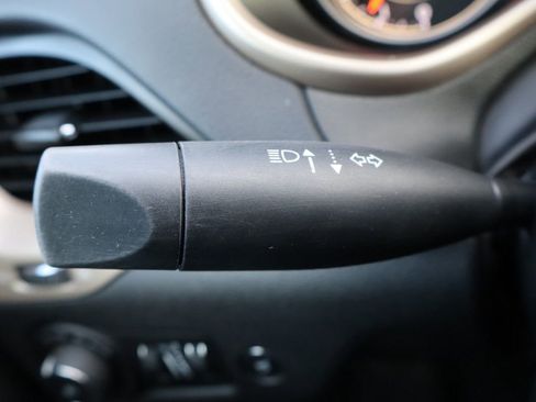 Used 2017 Jeep Cherokee Limited w/ Luxury Group image 31