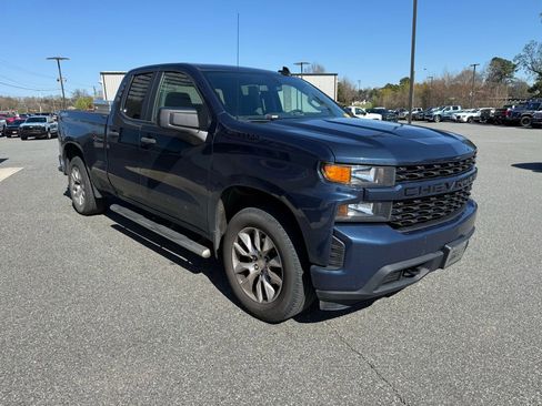 Used 2021 Chevrolet Silverado 1500 Custom w/ LPO, Dark Essentials Package image 9
