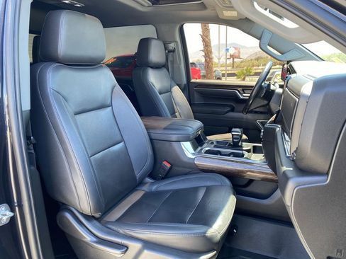 Used 2023 GMC Sierra 1500 Elevation w/ Elevation Premium Package AWD/4WD image 28