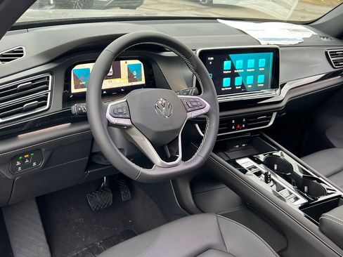 New 2026 Volkswagen Atlas Cross Sport SEL image 22