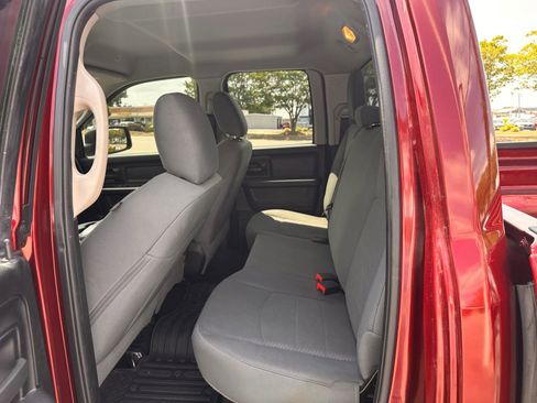 Used 2017 RAM 1500 Express w/ Express Value Package AWD/4WD image 13