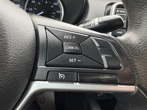 Used 2020 Nissan Versa S image 34