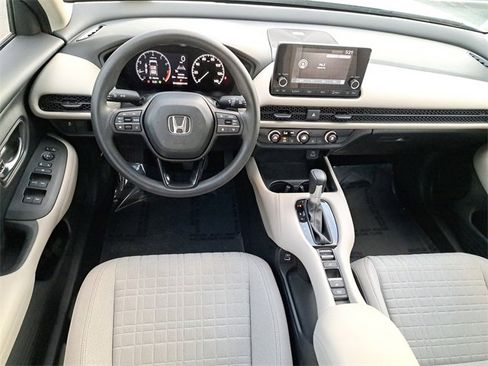 Certified 2023 Honda HR-V LX image 15