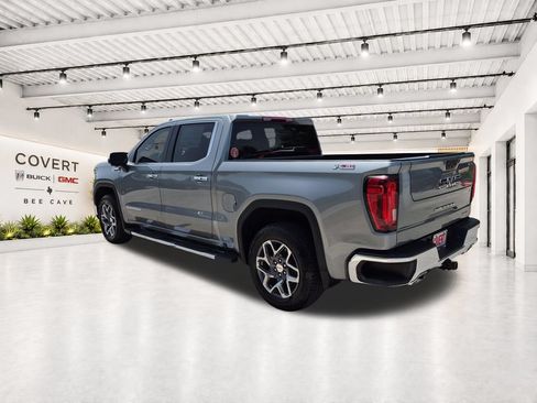 New 2026 GMC Sierra 1500 SLT AWD/4WD image 9