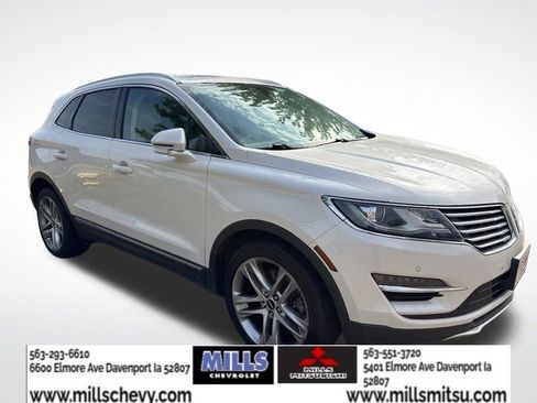 Used 2017 Lincoln MKC Reserve AWD/4WD image 2