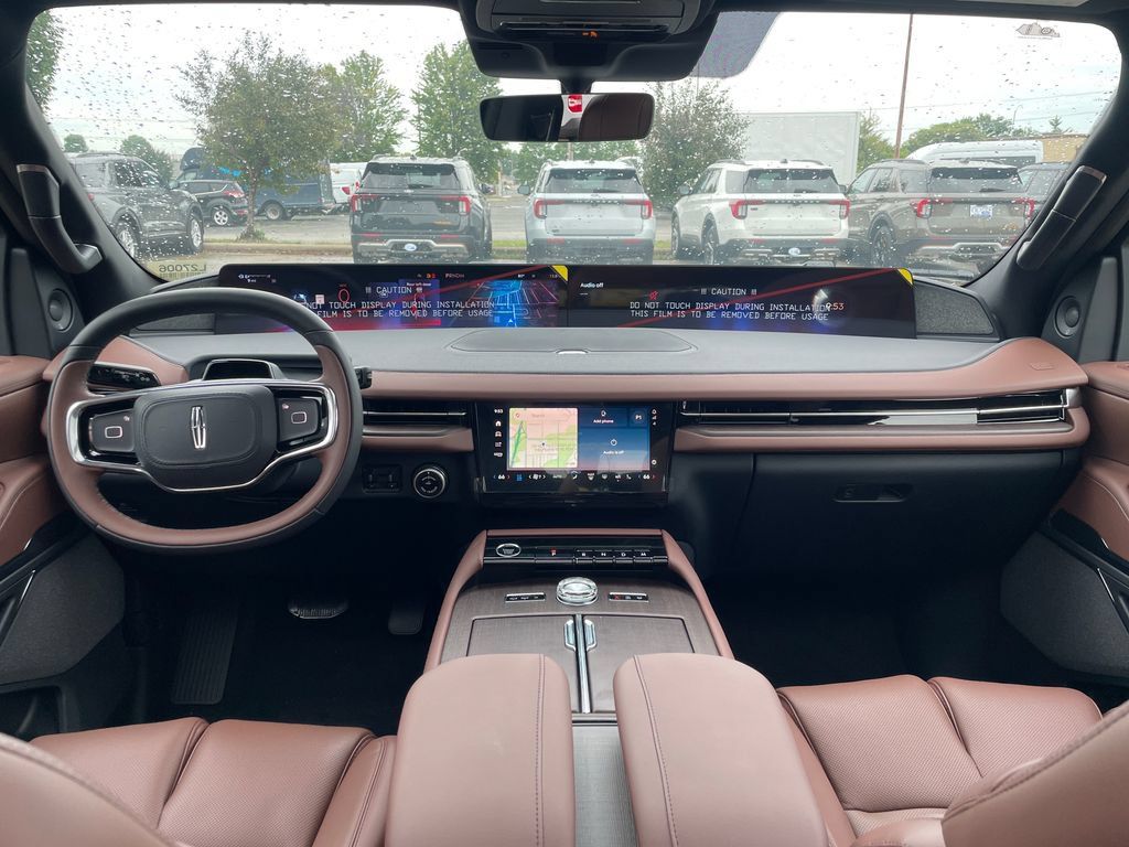 New 2027 Lincoln Navigator Reserve AWD/4WD image 14