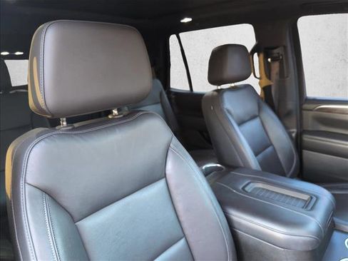 Used 2021 Chevrolet Tahoe Z71 w/ Z71 Signature Package image 24