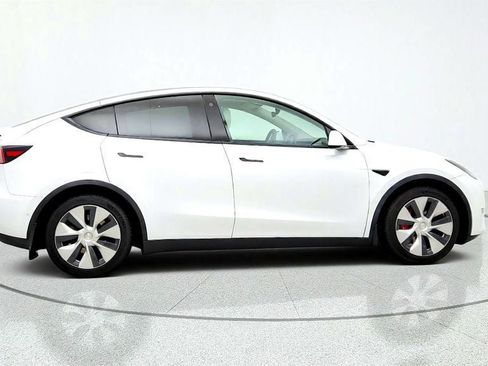 Used 2021 Tesla Model Y Long Range AWD/4WD image 4
