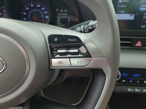 Used 2023 Hyundai Elantra SEL image 23