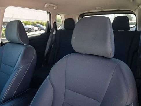 Used 2024 Nissan Rogue S image 17