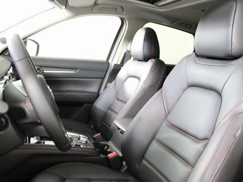 New 2025 MAZDA CX-5 Carbon Edition image 13