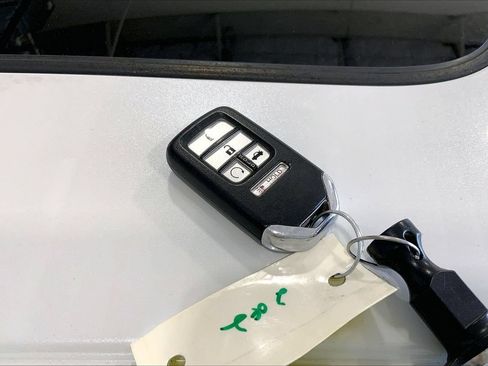 Used 2019 Honda Accord EX-L image 11