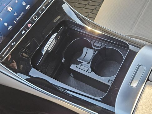 Certified 2025 Mercedes-Benz C 300 Sedan image 20