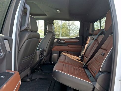 New 2026 GMC Sierra 1500 Denali Ultimate AWD/4WD image 6