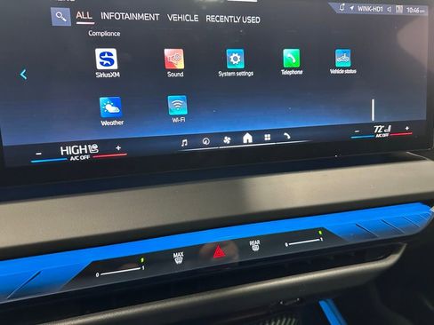 Used 2025 BMW X3 xDrive30i w/ M Sport Package image 32