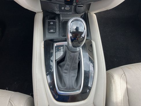 Used 2020 Nissan Rogue Sport SL FWD image 21