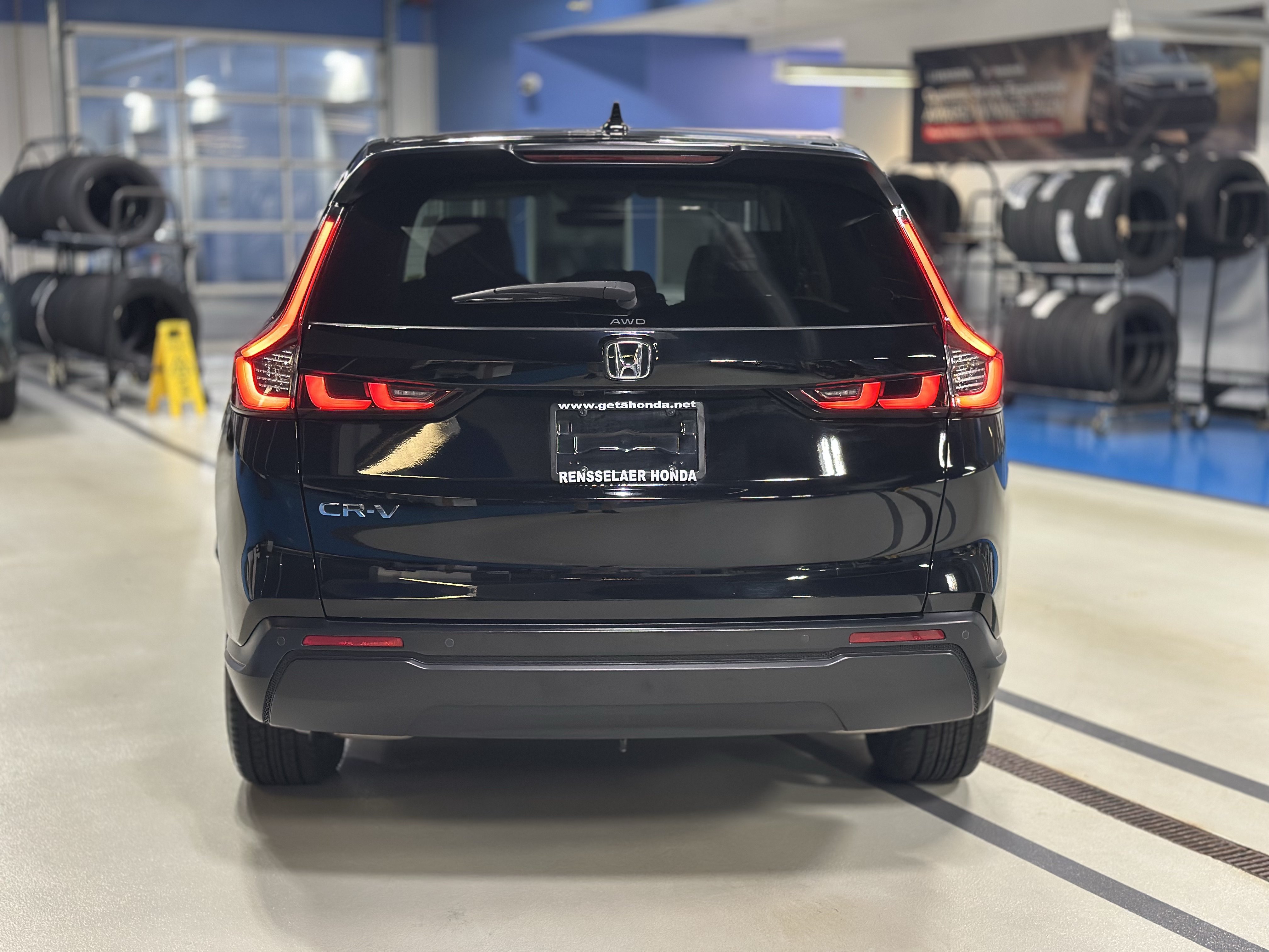 Used 2024 Honda CR-V EX-L image 6