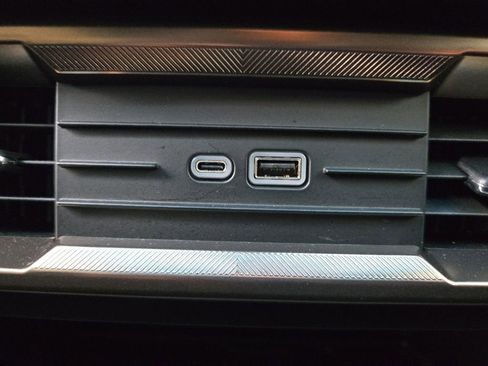 Used 2024 GMC Hummer EV 3X AWD/4WD image 57