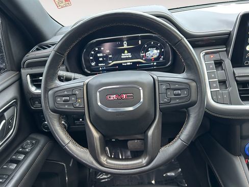 Used 2022 GMC Yukon AT4 w/ Technology Package image 14