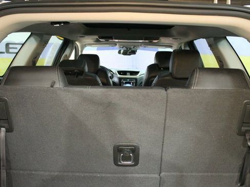 Used 2016 Chevrolet Traverse LTZ image 18