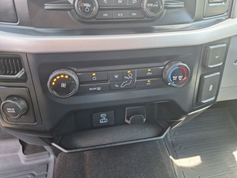 Used 2023 Ford F150 XLT RWD image 17