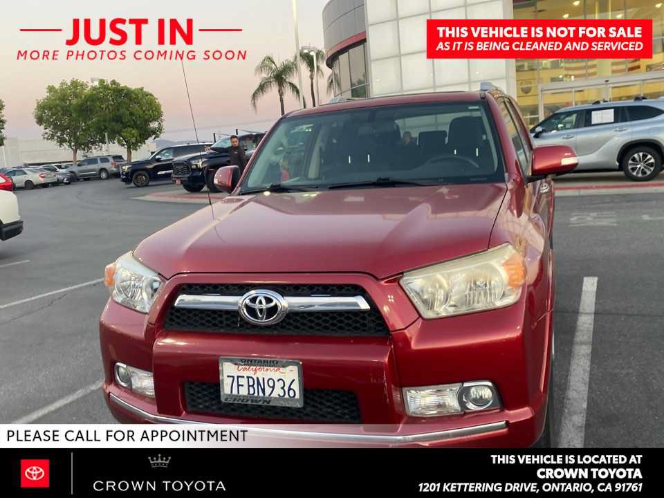 Used 2013 Toyota 4Runner SR5 w/ Convenience Pkg RWD image 4