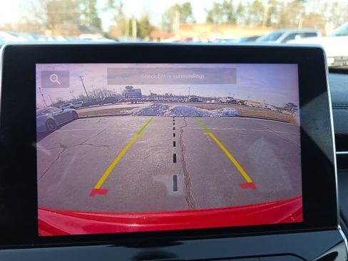 Used 2023 Jeep Compass Limited image 23