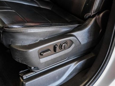 Used 2022 Chevrolet Silverado 3500 High Country w/ Technology Package image 29